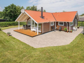 Three-Bedroom Holiday home in Bjert 2 in Bjert